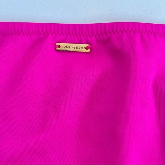 Victoria’s Secret The Hottie Banded Swim Bikini - Picture 15 of 16